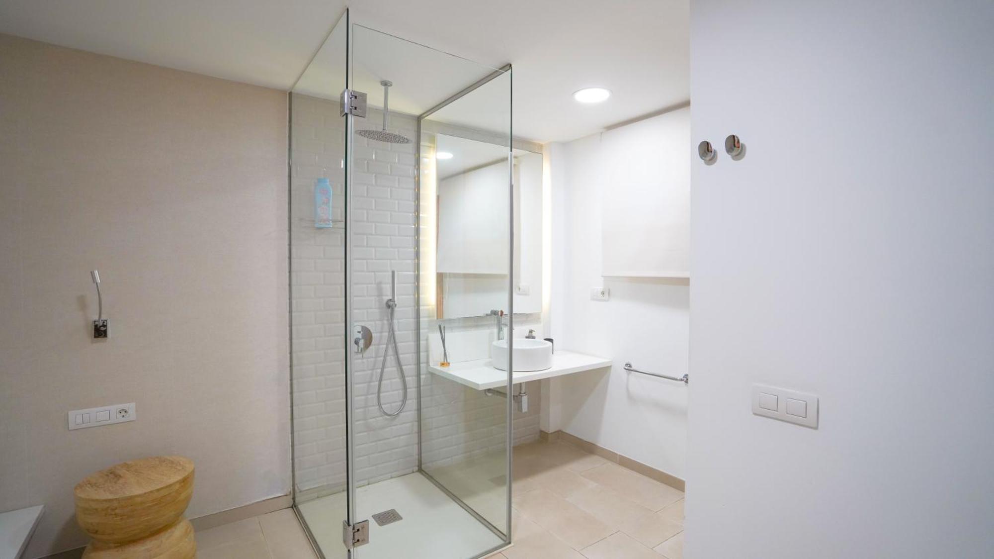 Oceanside Luxury Loft - Fast Wi-fi - Workstations Appartement *